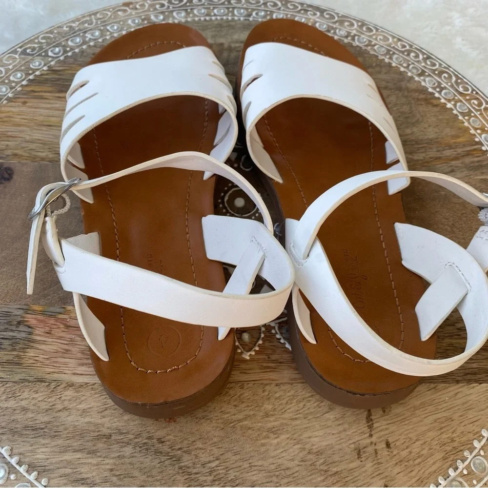 NWOT Girls' Lillian Ankle Strap Sandals - Cat‎ & Jack™
